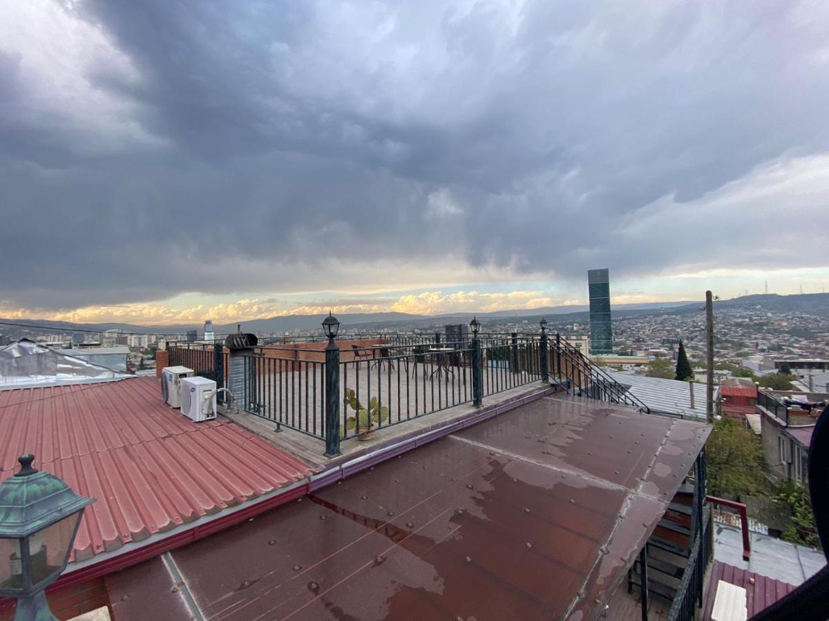 9 Borbalo Street Apartment With Terrace Tbilisi Exteriör bild